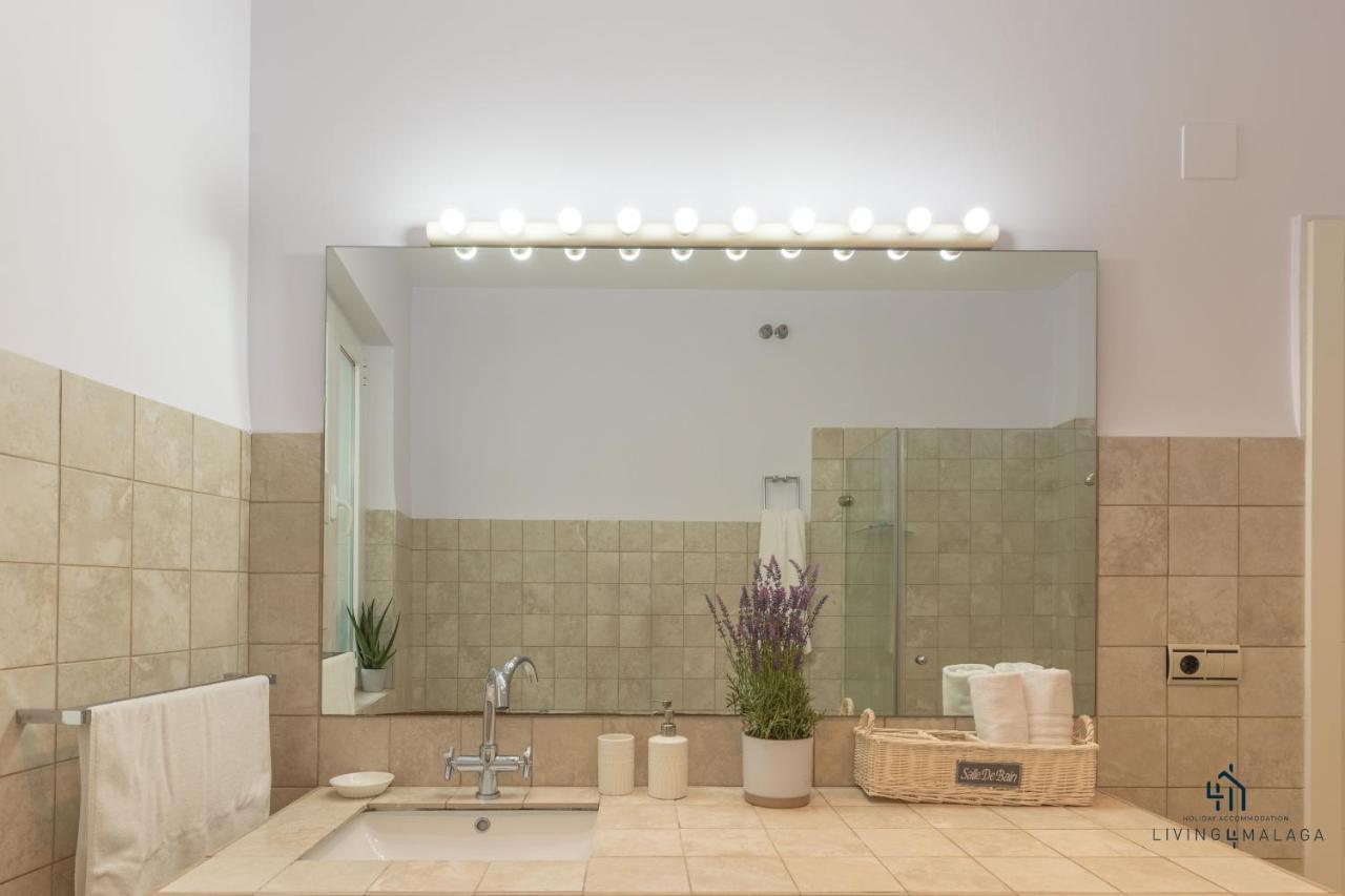 Living4Malaga Majestic Granada Street Apartment ภายนอก รูปภาพ
